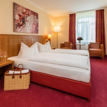 Hotel Vis A Vis Линдау Экстерьер фото