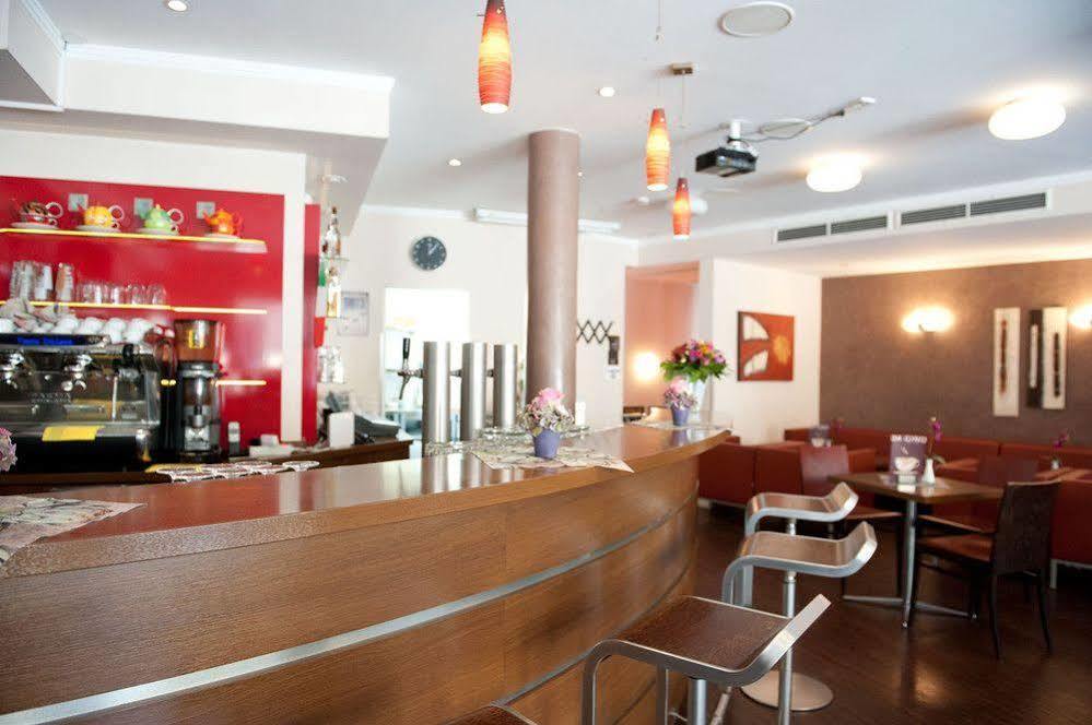 Hotel Vis A Vis Линдау Экстерьер фото
